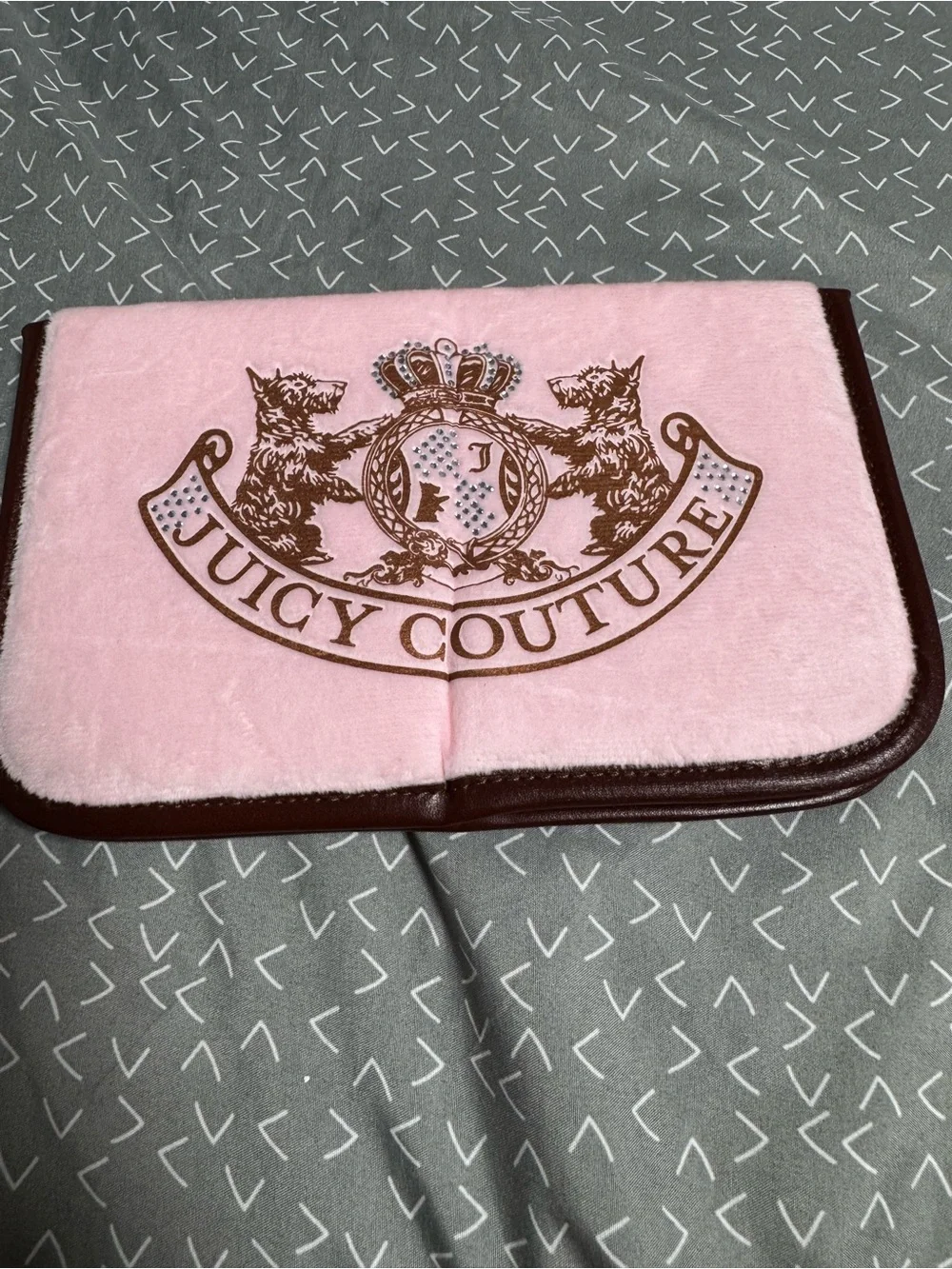 NWOT Juicy Couture Makeup Broches bag